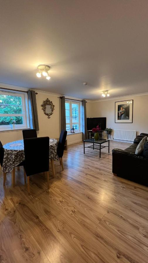 Edinburgh City Centre - Powderhall Modern Spacious 2 Bedroom Apartment With Free Parking المظهر الخارجي الصورة