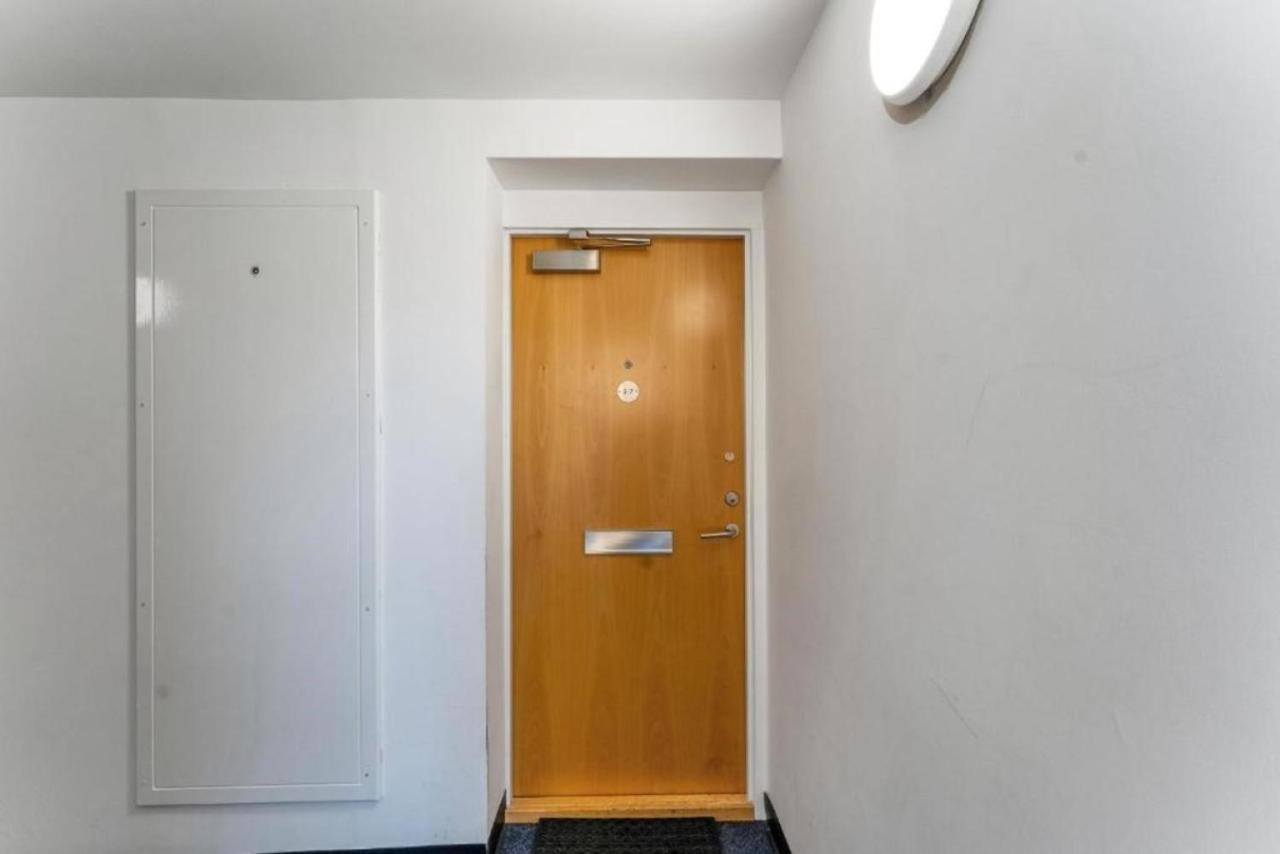 Edinburgh City Centre - Powderhall Modern Spacious 2 Bedroom Apartment With Free Parking المظهر الخارجي الصورة